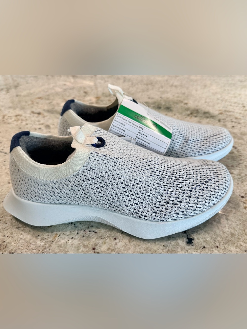 ALLBIRDS MEN'S TREE DASHER RELAY "NWT"